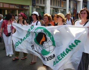 Am Frauentag demonstrieren Cubaner und Deutsche zusammen.